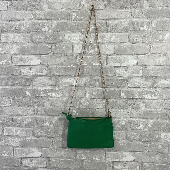 Charming Charlie Green Crossbody Bag with Chain Strap - Picture 4 of 6
